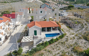 Ivanica, Ivanica, Bosna i Hercegovina, 3 Bedrooms Bedrooms, 4 Sobe Sobe,3 BathroomsBathrooms,Kuća / Vila - stan na dan,Stan na dan,1144