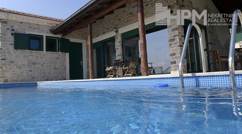 Ivanica, Ivanica, Bosna i Hercegovina, 3 Bedrooms Bedrooms, 4 Sobe Sobe,3 BathroomsBathrooms,Kuća / Vila - stan na dan,Stan na dan,1144