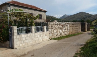 prodaja, kuća na prodaju, Trebinje, Donje Čičevo, kamena kuća na prodaju, poljoprivredno zemljište