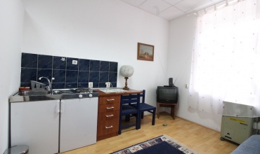 prodaja, garsonjera, studio apartman, u centru, Trebinje