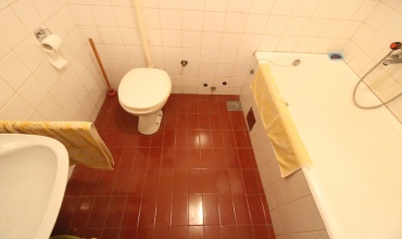 Trebinje, Center, Bosnia and Herzegovina, 2 Bedrooms Bedrooms, 4 Sobe Sobe,1 BathroomBathrooms,Stan - prodaja,Prodaja,Centar,Centar,1196