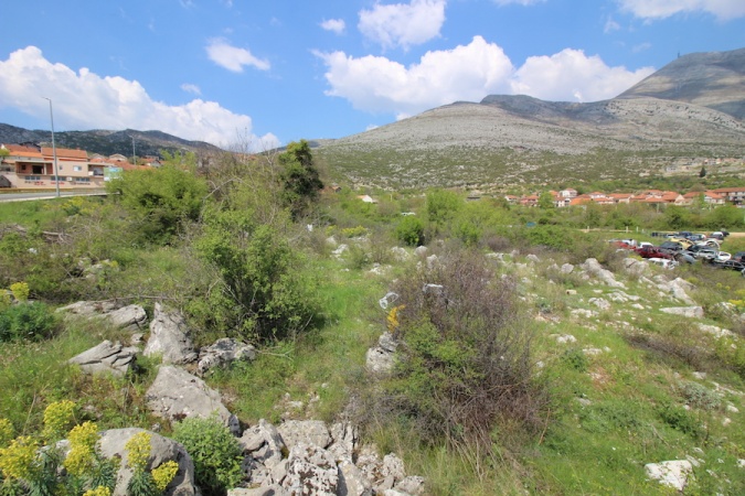 prodaje se, na prodaju, zemlja, komad zemlje, zemljište, građevinsko zemljište Trebinje