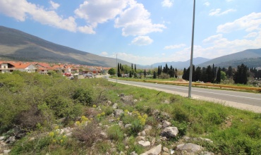 prodaje se, na prodaju, zemlja, komad zemlje, zemljište, građevinsko zemljište Trebinje