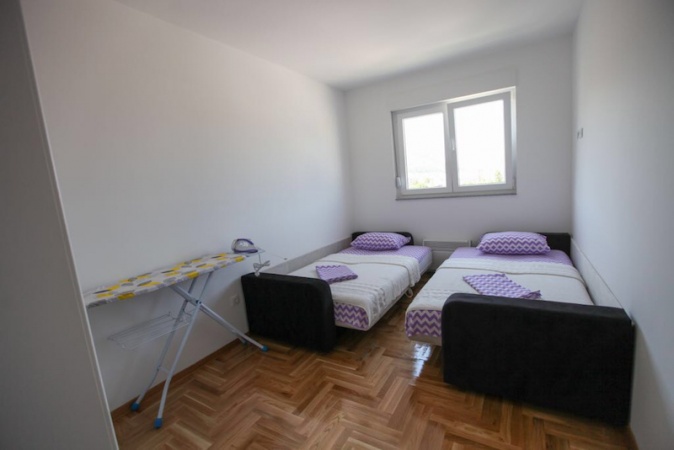 izdaje se, apartman, stan, dvosoban stan, Trebinje