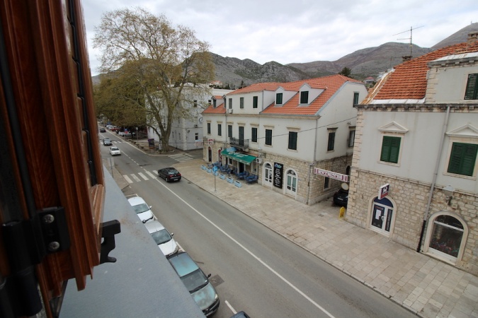 prodaja, stan, dvosoban sta, centar Trebinje, glavna ulica