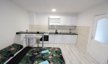 prodaja, stan, garsonjera, apartman, Trebinje