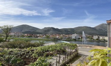 stan na dan, turistički smještaj, Trebinje, vila sa bazenom