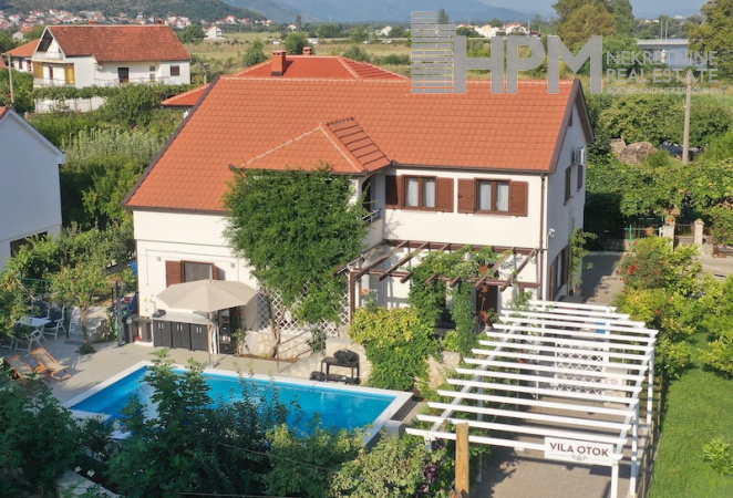 stan na dan, turistički smještaj, Trebinje, vila sa bazenom