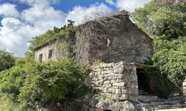 prodaja, kuća, devastirana kamena kuća, Trebinje, Mostaći