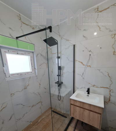 stan, kuća, trosoban stan, Trebinje, Gradina, Arslanagića most