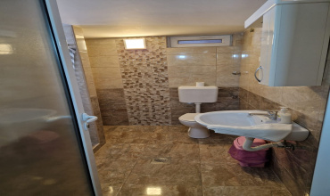 prodaja, kuća, 3 stana, Trebinje, Arslanagića most