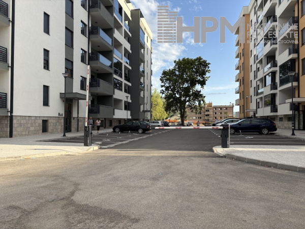 najam, garaža, Trebinje, Centar