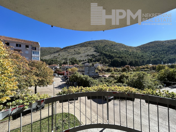 prodaja, stan, trosoban stan, Trebinje, Tini