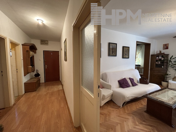 prodaja, stan, trosoban stan, Trebinje, Tini