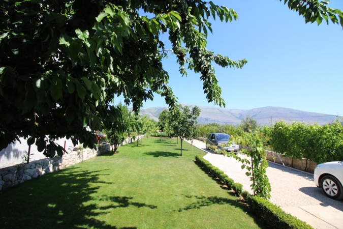 prodaja, kuća, nekretnina, Trebinje, na rijeci Trebišnjici,